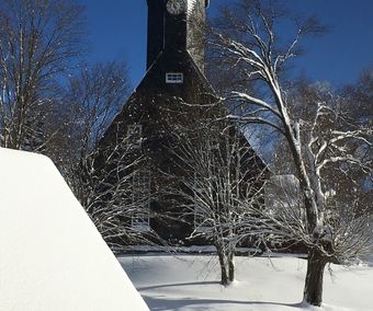 Kirche in Schnee / Kerk in de sneeuw